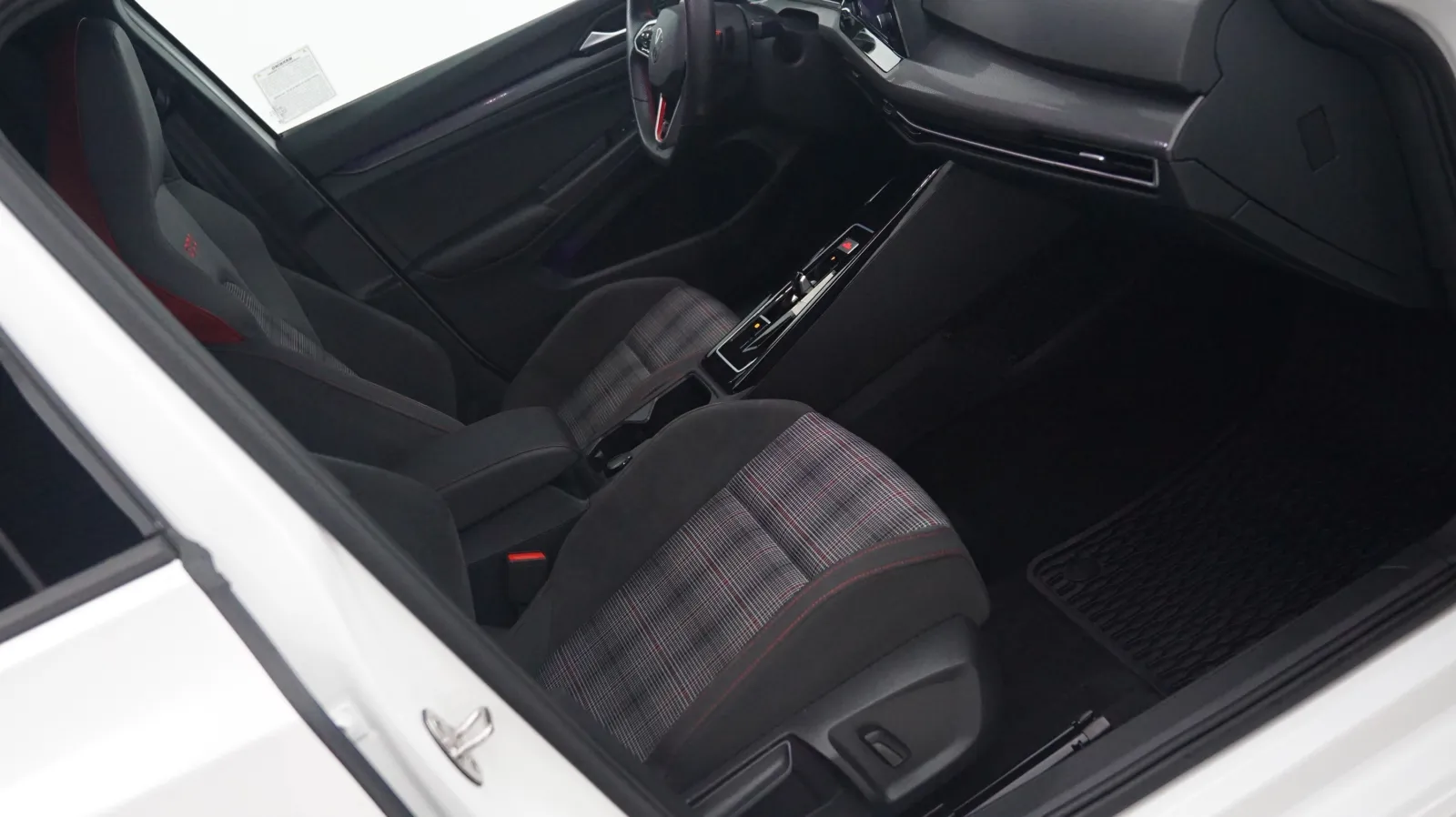 More photos of 2024 Volkswagen Golf GTI S at Auto City, CA