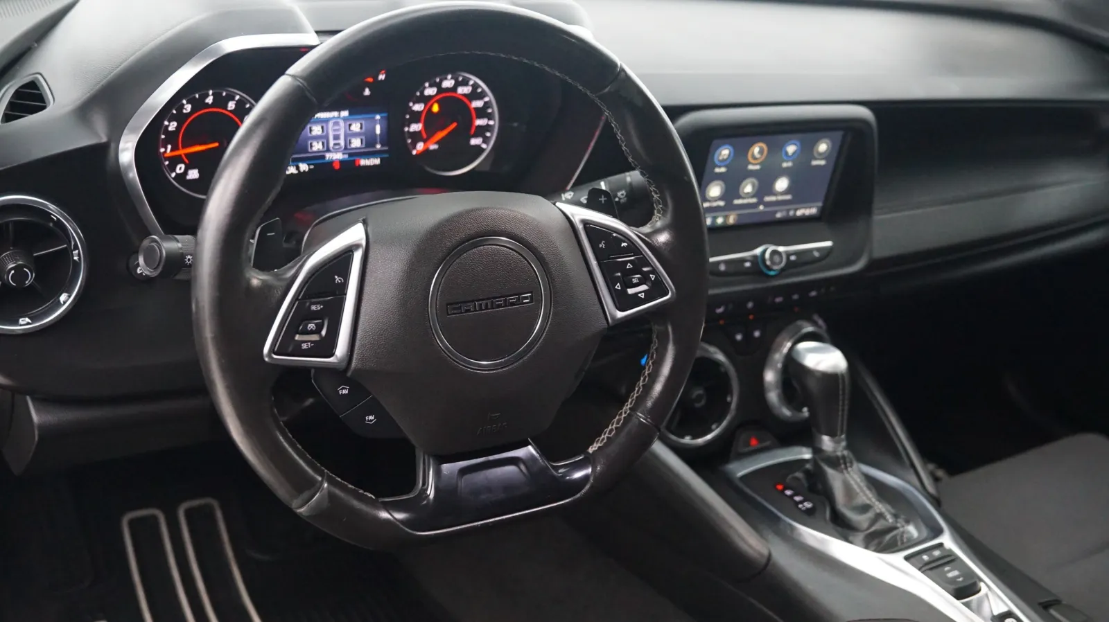 More photos of 2019 Chevrolet Camaro 1LT at Auto City, CA