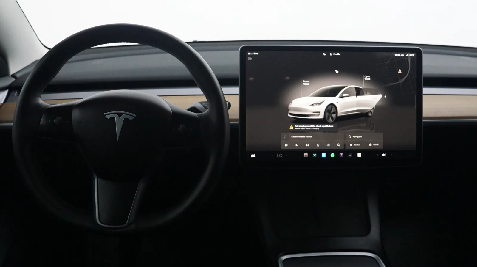 More photos of 2023 Tesla Model 3 at Auto City, CA