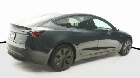 More photos of 2024 Tesla Model 3 Long Range at Auto City, CA