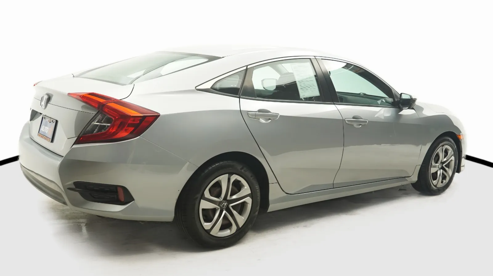 More photos of 2017 Honda Civic LX at Auto City, CA