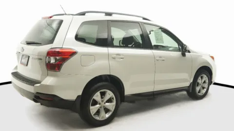 More photos of 2015 Subaru Forester 2.5i Premium at Auto City, CA