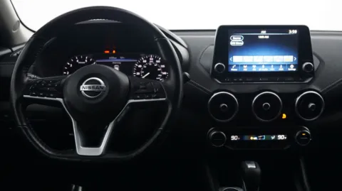 More photos of 2022 Nissan Sentra SV at Auto City, CA