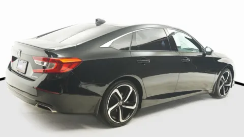 More photos of 2019 Honda Accord Sport 1.5T at Auto City, CA