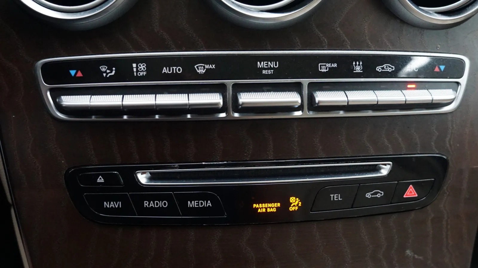 Mercedes-Benz GLC photo 21