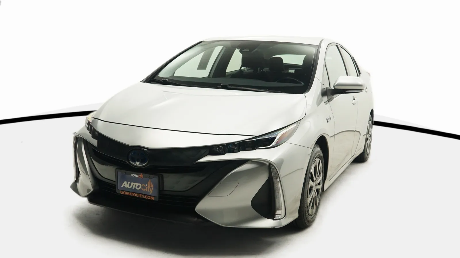 Silver 2021 Toyota Prius Prime LE for sale in El Cajon, CA