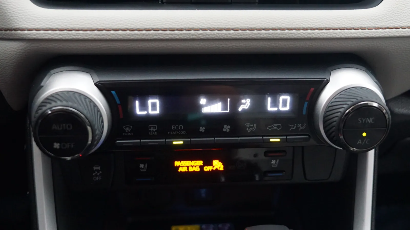 Toyota RAV4 photo 21