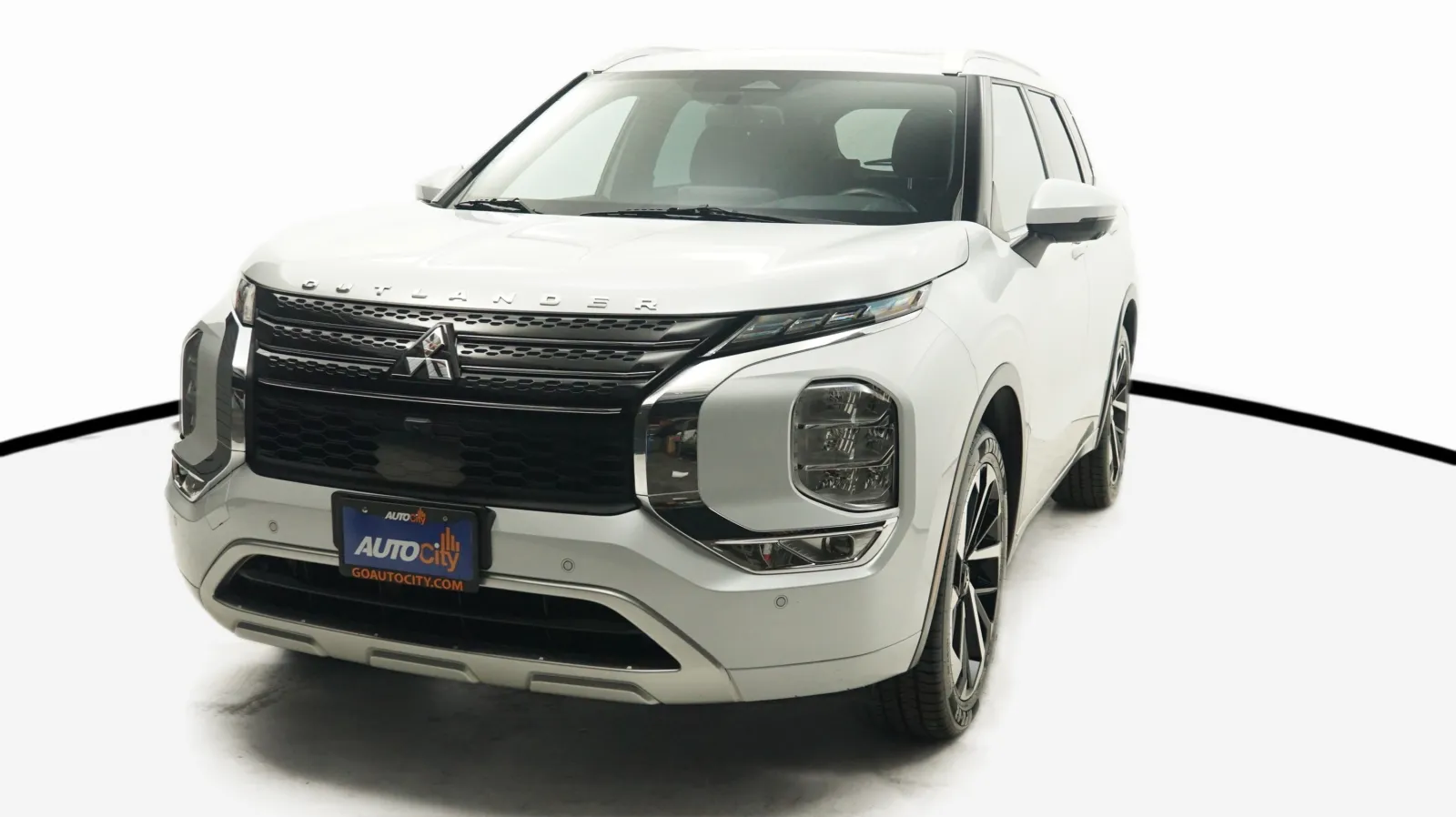 Photos of 2022 Mitsubishi Outlander SEL for sale in El Cajon, CA at Auto City