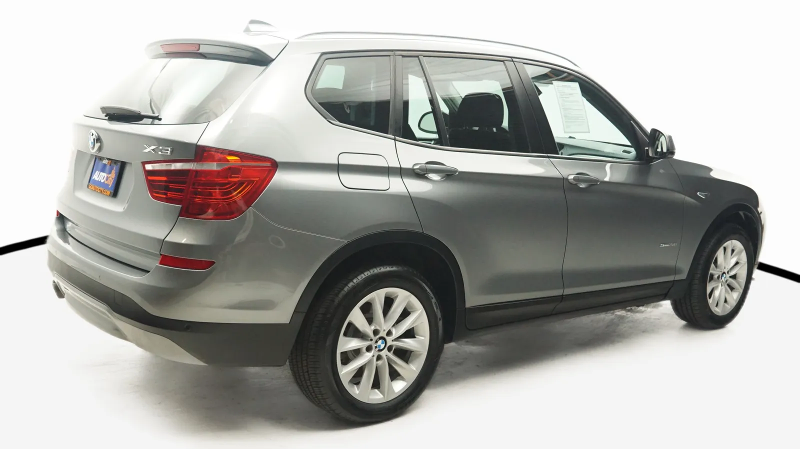 More photos of 2017 BMW X3 sDrive28i at Auto City, CA