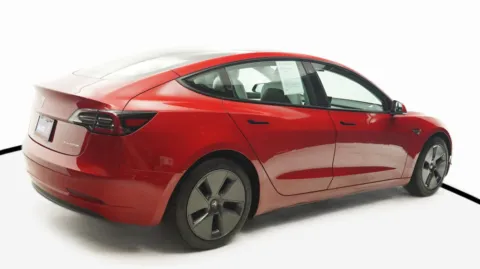 More photos of 2021 Tesla Model 3 Long Range at Auto City, CA