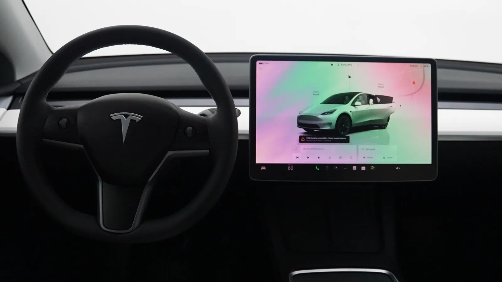 More photos of 2023 Tesla Model Y Long Range at Auto City, CA