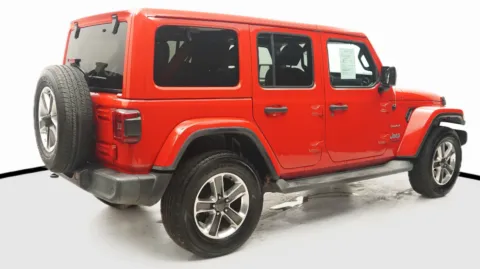 More photos of 2019 Jeep Wrangler Unlimited Sahara at Auto City, CA