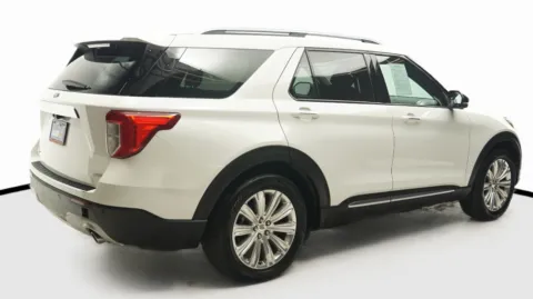 More photos of 2020 Ford Explorer Limited at Auto City, CA