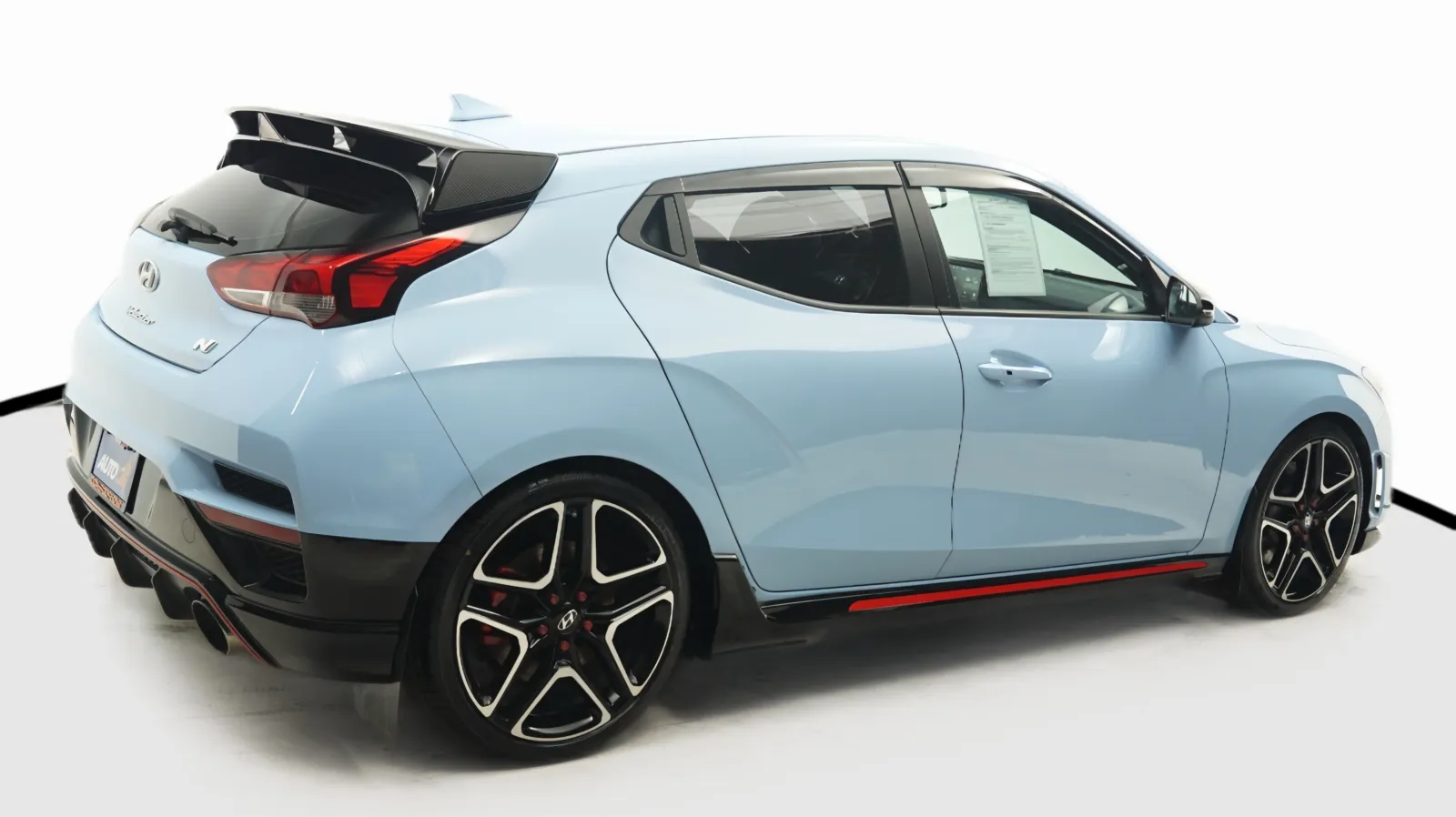 More photos of 2020 Hyundai Veloster N at Auto City, CA