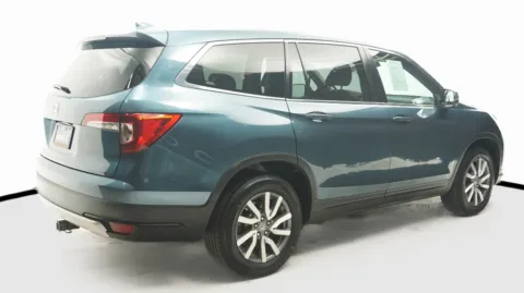 More photos of 2019 Honda Pilot EX at Auto City, CA