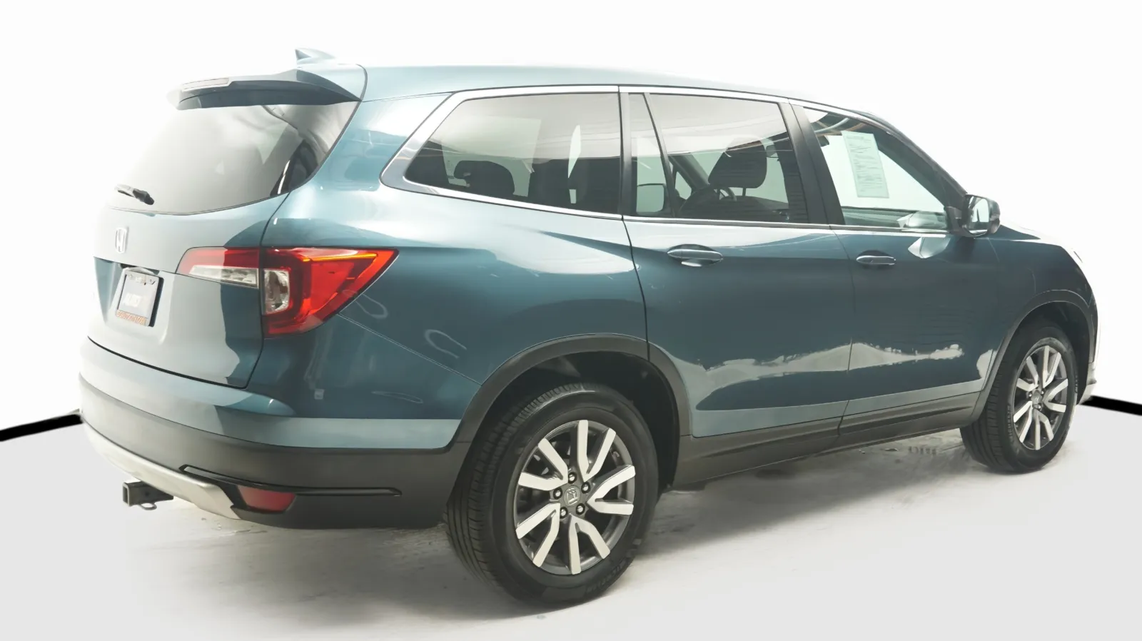 More photos of 2019 Honda Pilot EX at Auto City, CA