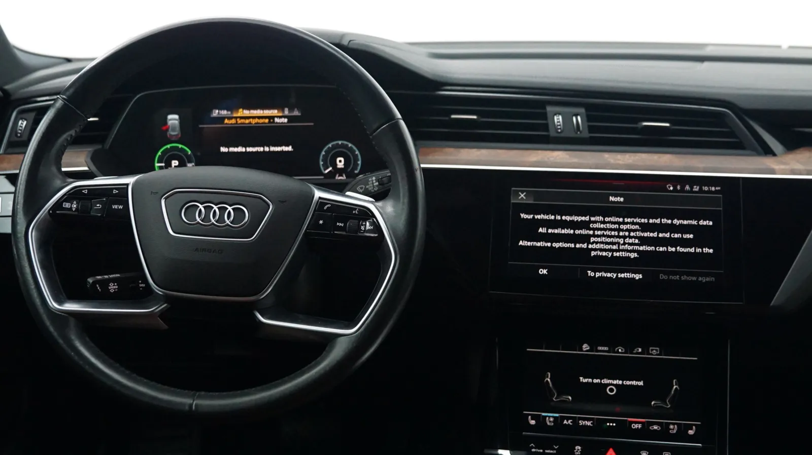 More photos of 2021 Audi e-tron Premium Plus at Auto City, CA