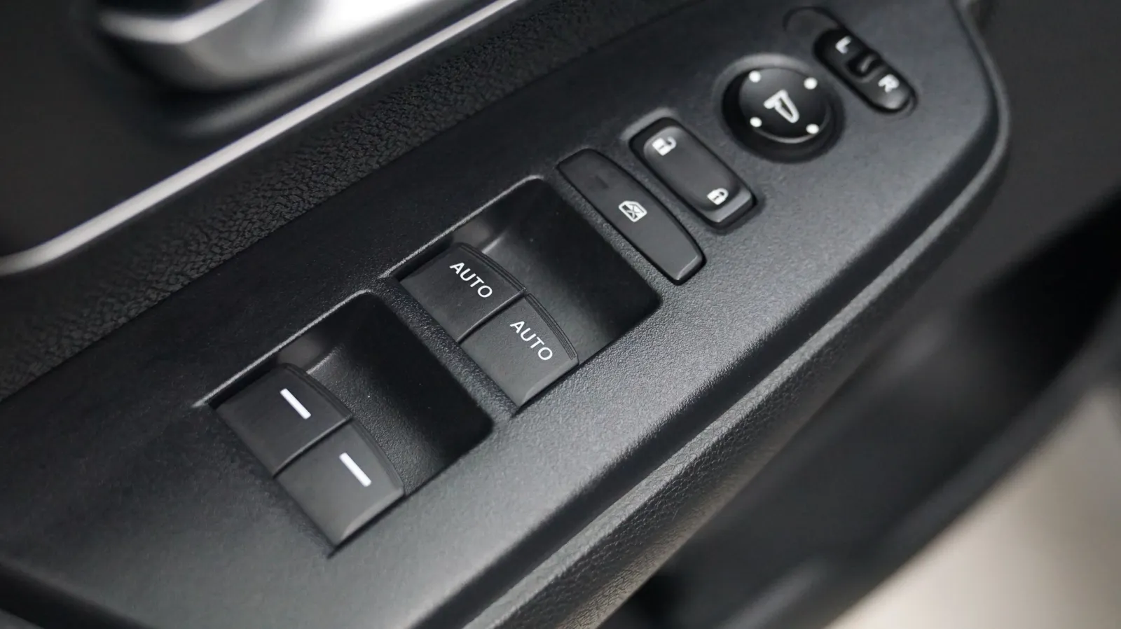 Honda CR-V photo 16