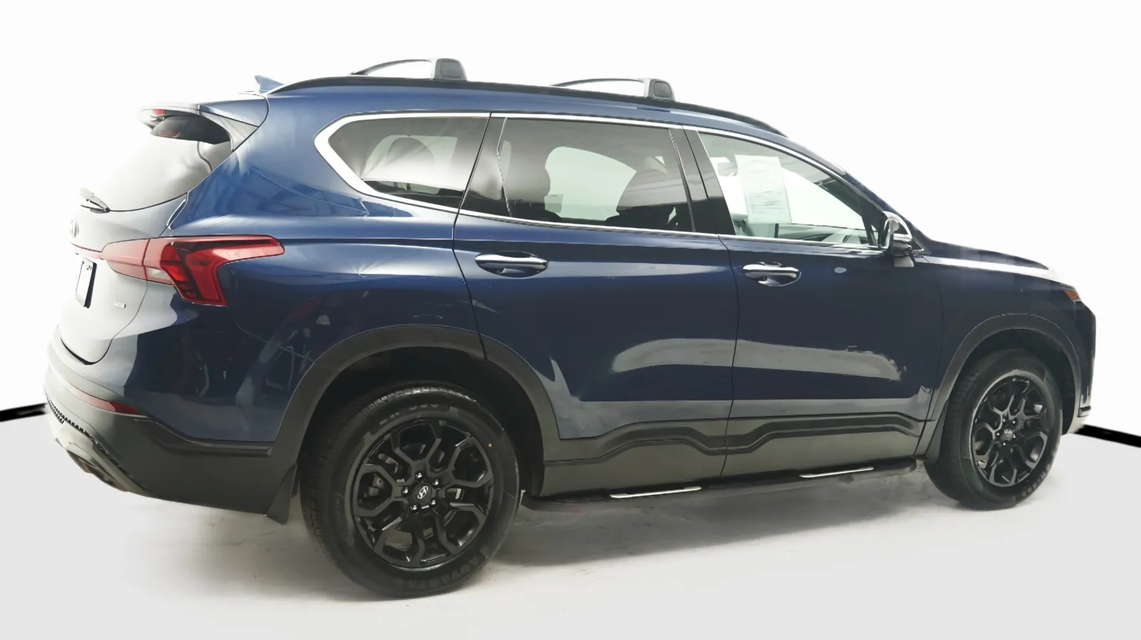 More photos of 2022 Hyundai Santa Fe XRT at Auto City, CA