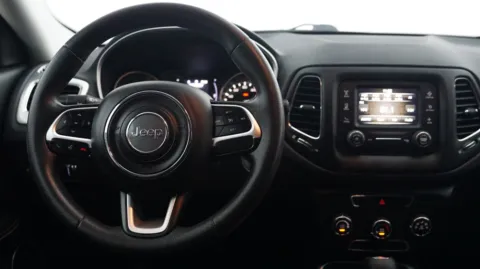 More photos of 2018 Jeep Compass Sport at Auto City, CA