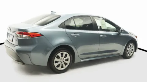 More photos of 2023 Toyota Corolla LE at Auto City, CA