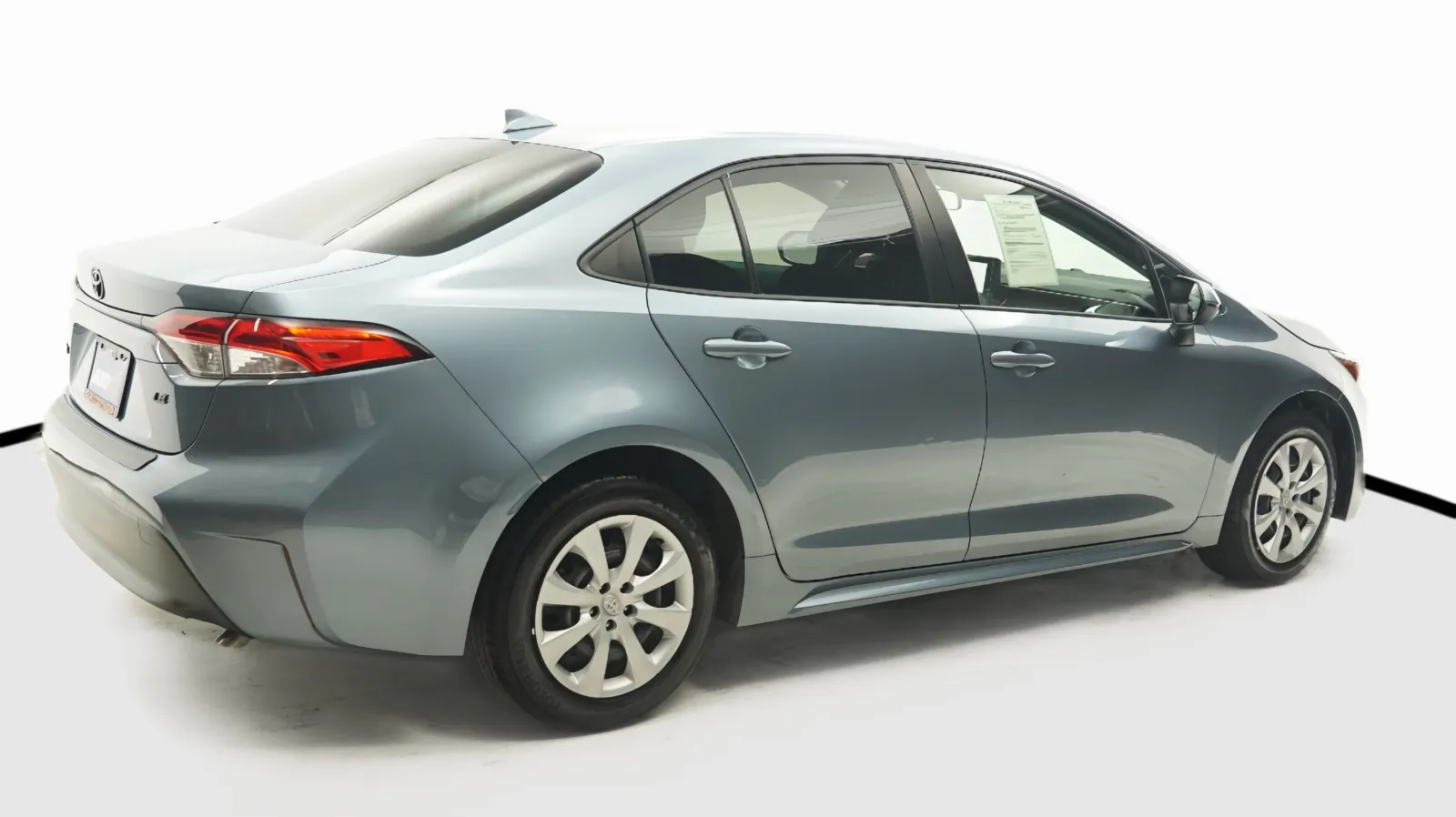 More photos of 2023 Toyota Corolla LE at Auto City, CA