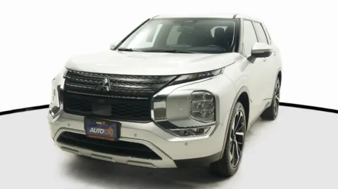 Blue 2024 Mitsubishi Outlander SE Black Edition for sale in El Cajon, CA