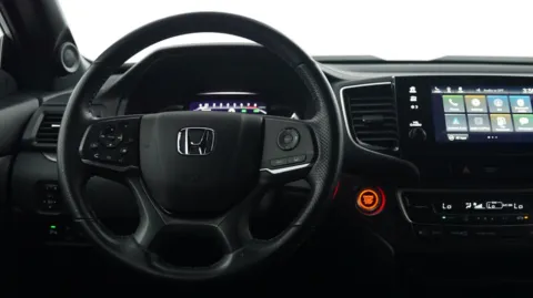 More photos of 2022 Honda Passport EX-L at Auto City, CA