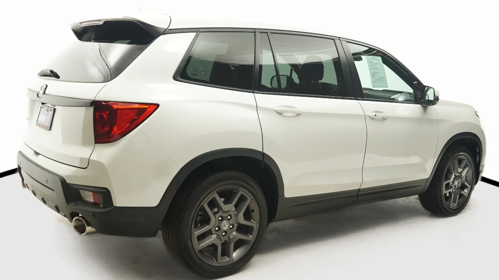 More photos of 2022 Honda Passport EX-L at Auto City, CA