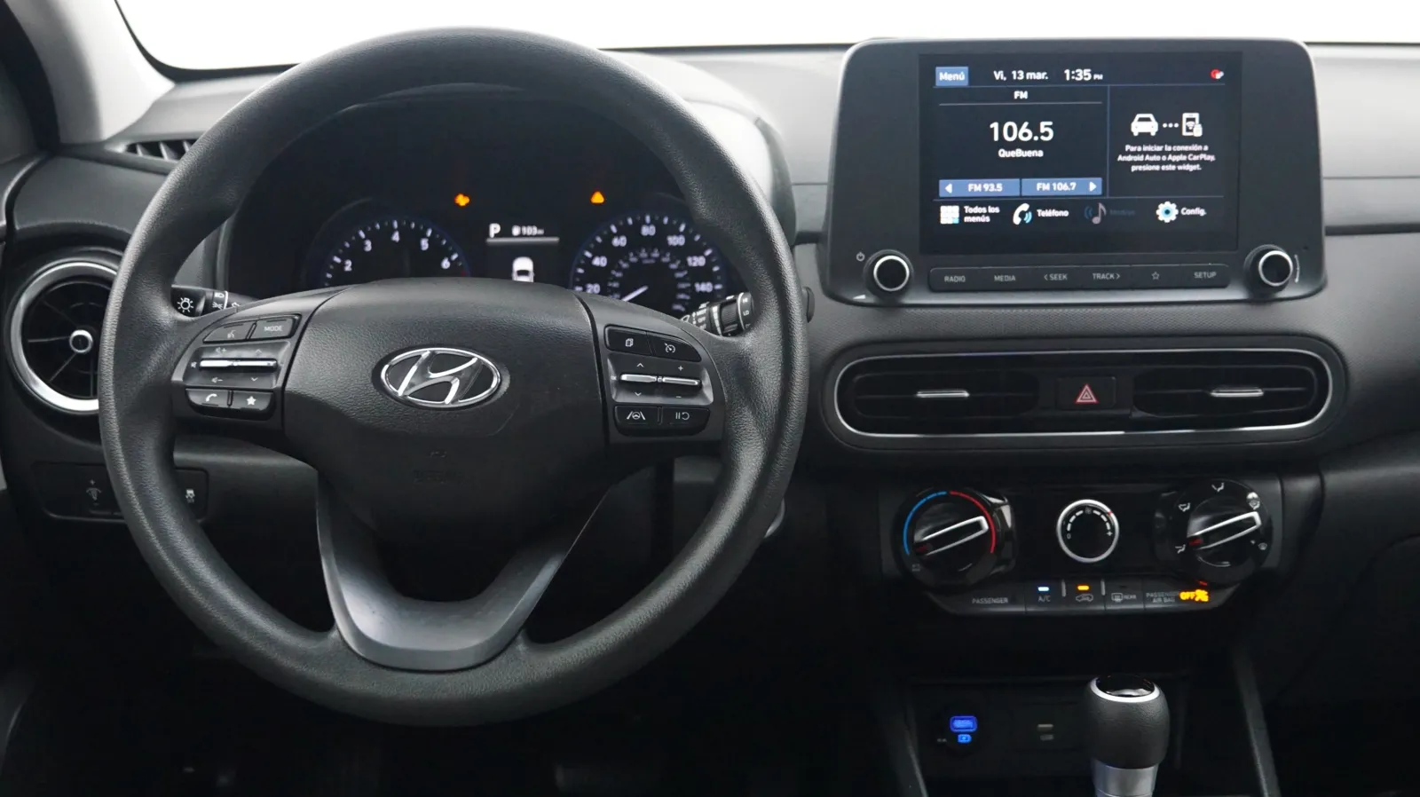 More photos of 2023 Hyundai KONA SEL at Auto City, CA