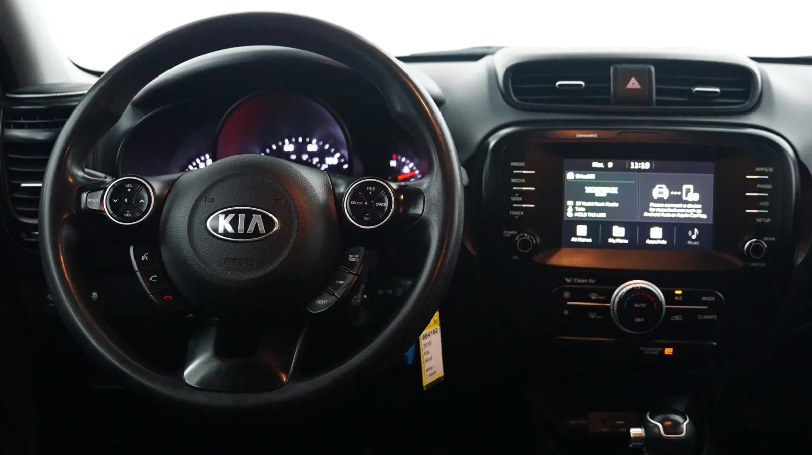 More photos of 2019 Kia Soul + at Auto City, CA