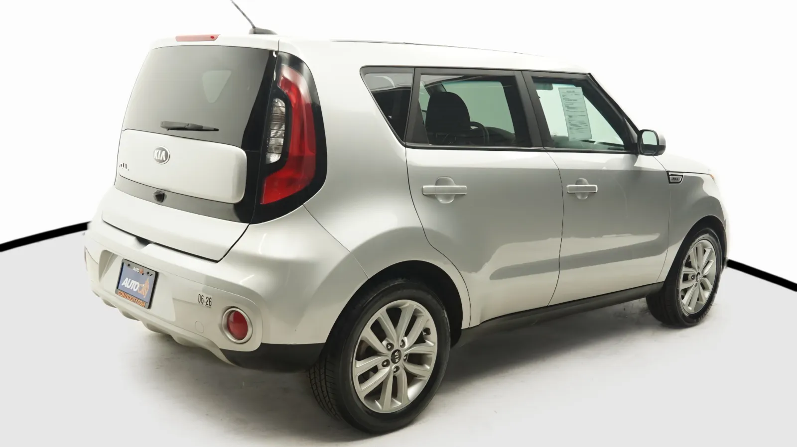 More photos of 2019 Kia Soul + at Auto City, CA