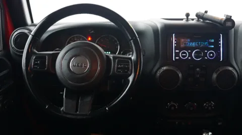 More photos of 2018 Jeep Wrangler JK Unlimited Sport S at Auto City, CA