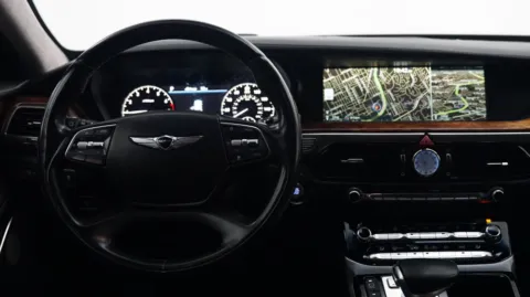 More photos of 2017 Genesis G90 3.3T Premium at Auto City, CA