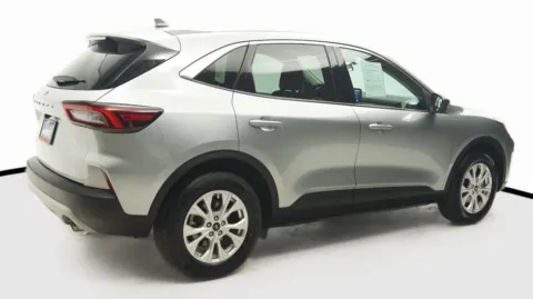 More photos of 2024 Ford Escape Active at Auto City, CA