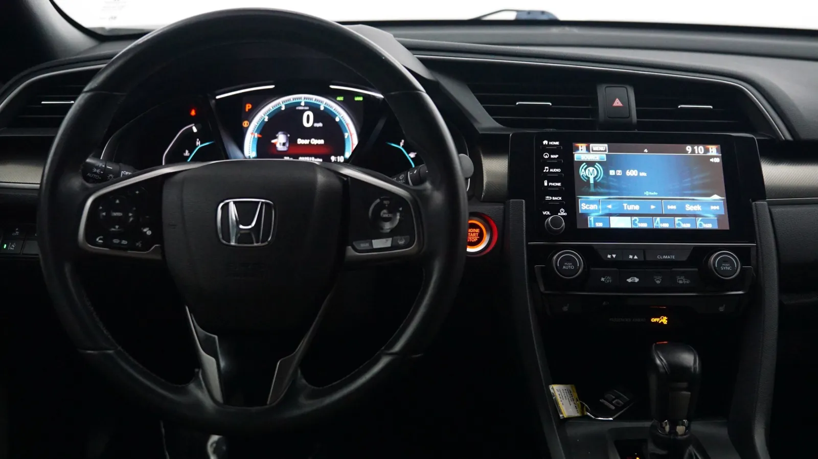 More photos of 2019 Honda Civic Hatchback EX-L Navi at Auto City, CA