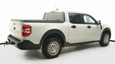 More photos of 2023 Ford Maverick XL at Auto City, CA