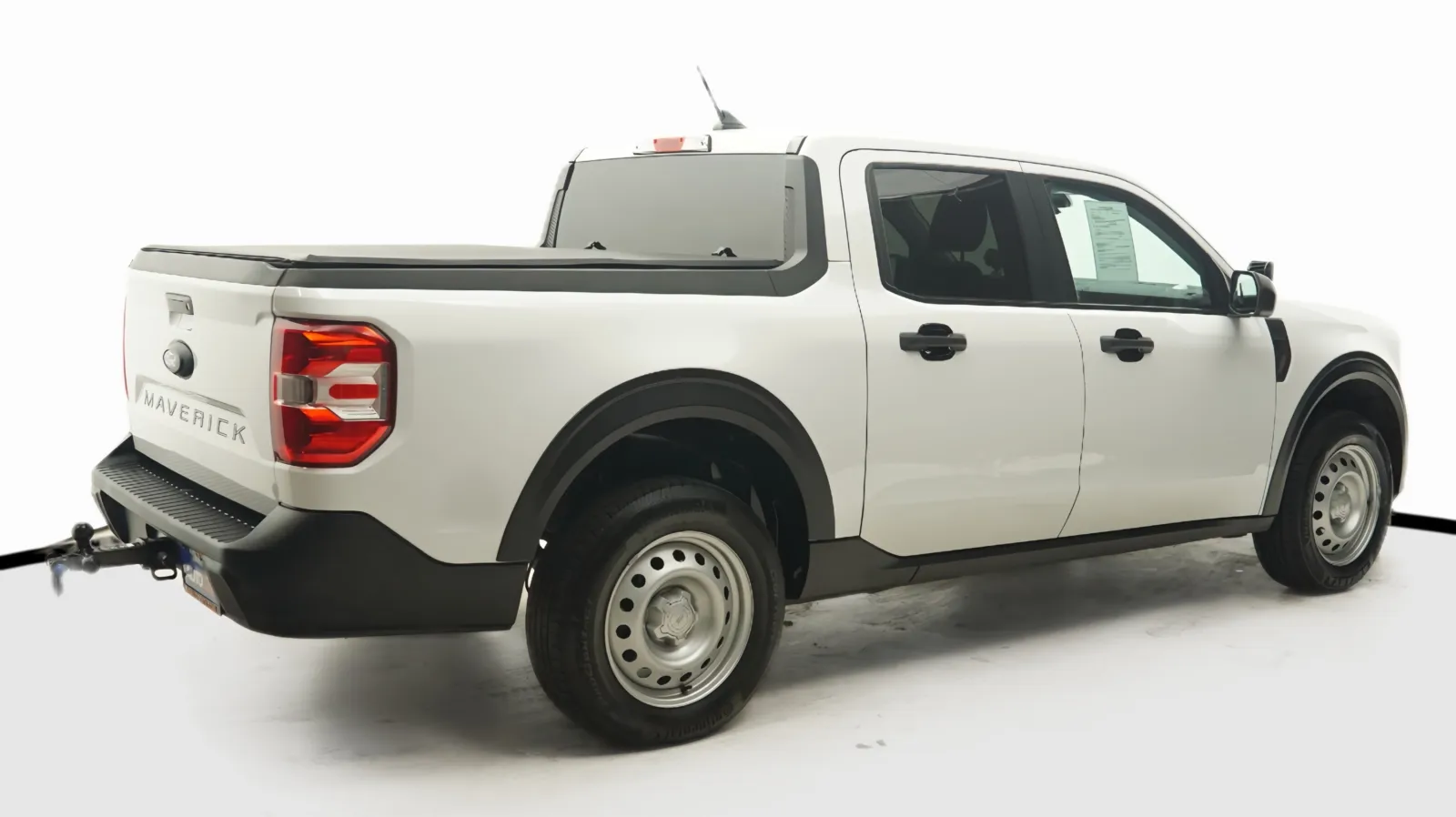 More photos of 2023 Ford Maverick XL at Auto City, CA