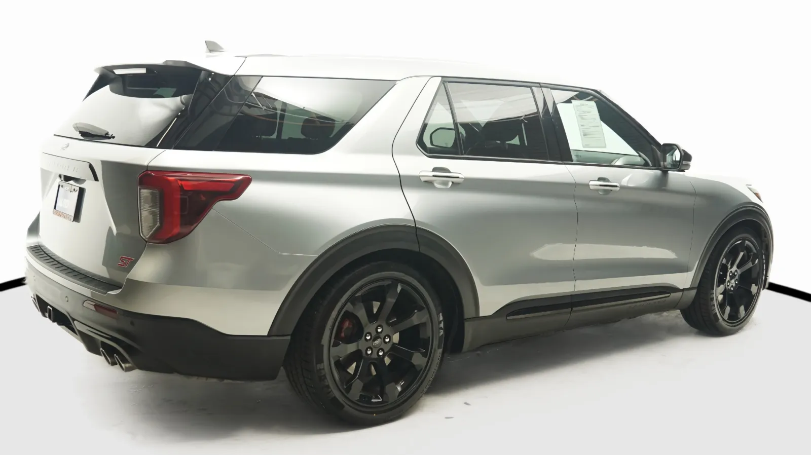 More photos of 2022 Ford Explorer ST at Auto City, CA