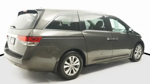 More photos of 2016 Honda Odyssey EX-L at Auto City, CA