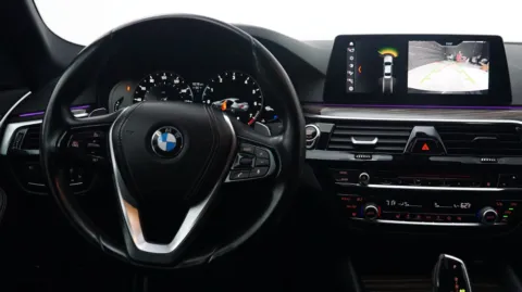 More photos of 2018 BMW 5-Series 540i at Auto City, CA