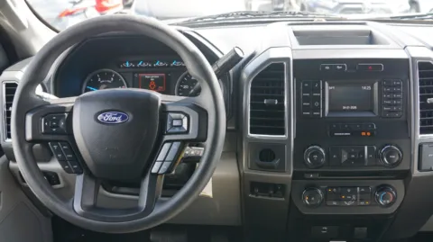 More photos of 2017 Ford Super Duty F-250 SRW XLT at Auto City, CA