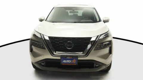 Another view of 2021 Nissan Rogue SL for sale in El Cajon, CA at Auto City