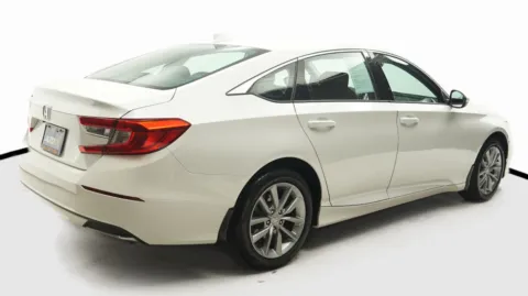 More photos of 2021 Honda Accord LX at Auto City, CA