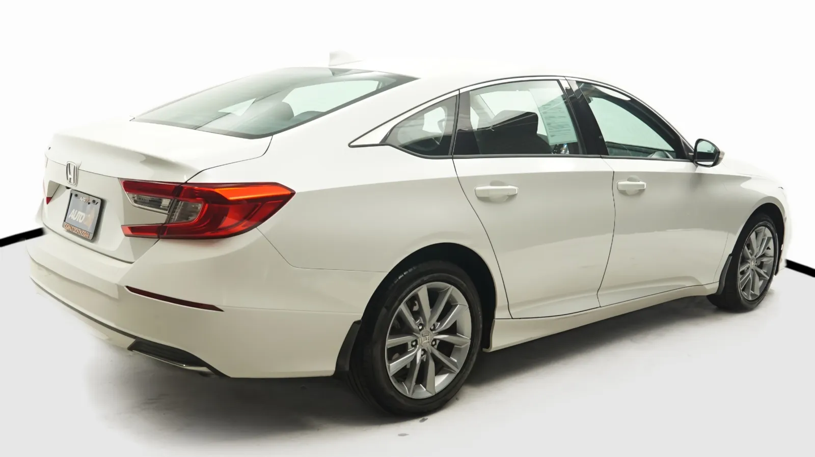 More photos of 2021 Honda Accord LX at Auto City, CA