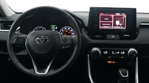 More photos of 2022 Toyota RAV4 XLE Premium at Auto City, CA