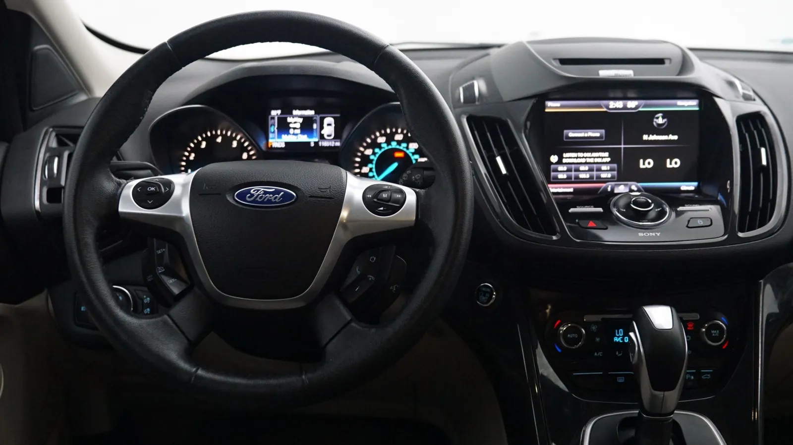 More photos of 2014 Ford Escape Titanium at Auto City, CA