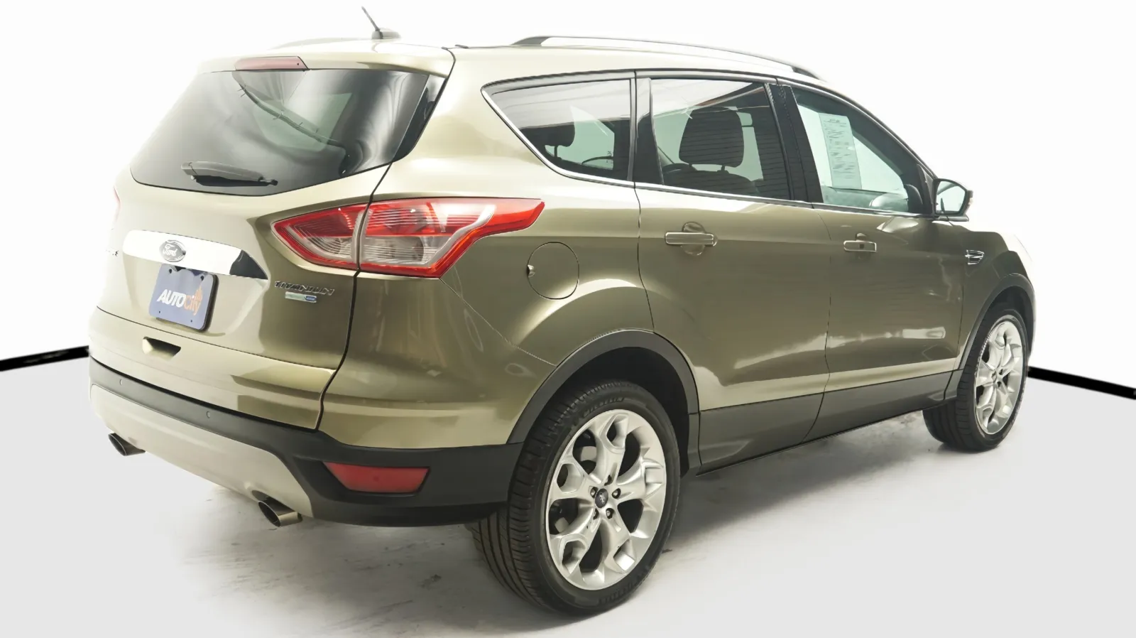 More photos of 2014 Ford Escape Titanium at Auto City, CA