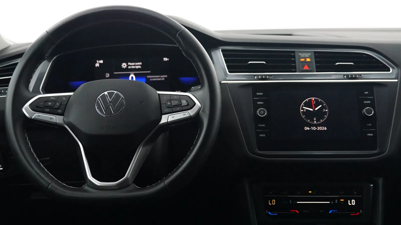 More photos of 2023 Volkswagen Tiguan SE at Auto City, CA