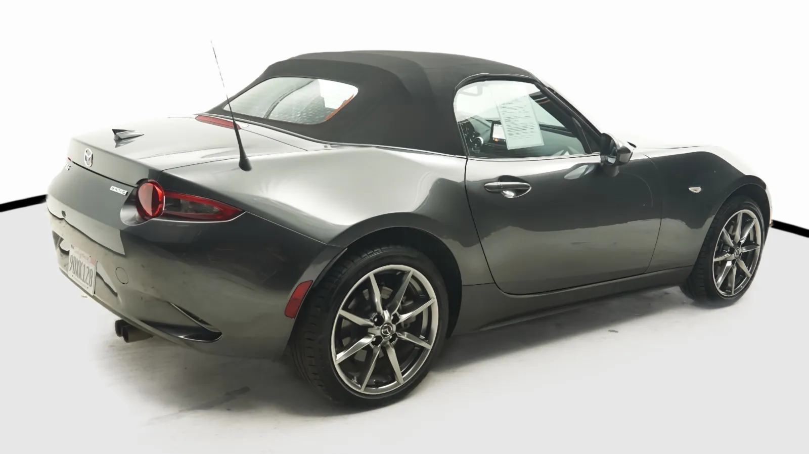 More photos of 2022 Mazda MX-5 Miata Grand Touring at Auto City, CA